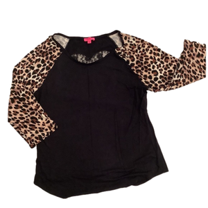 Betsey Johnson Black & Leopard Print Lounge Top Sz M, NWOTs